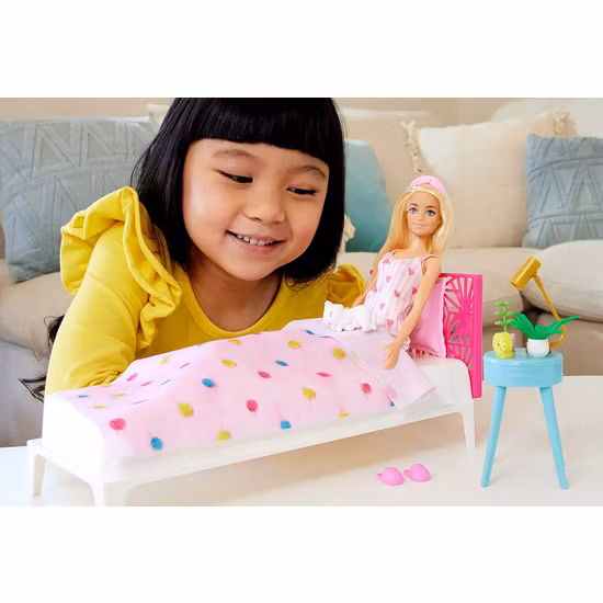 Barbie lekset med docka och dockmöbler