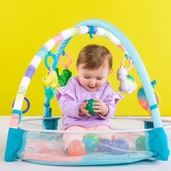 Bright Starts 4 i 1 Babygym Rosa