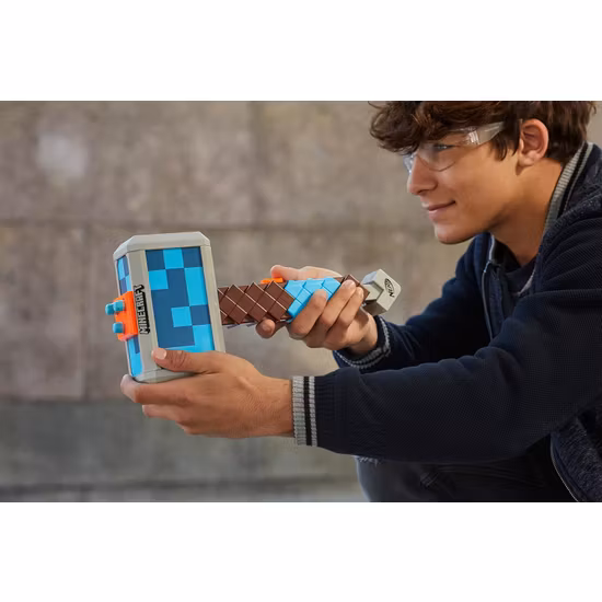 Nerf Minecraft Stormlander Blaster