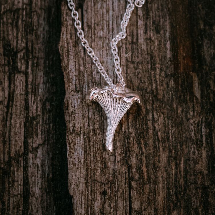 Kantarell halsband