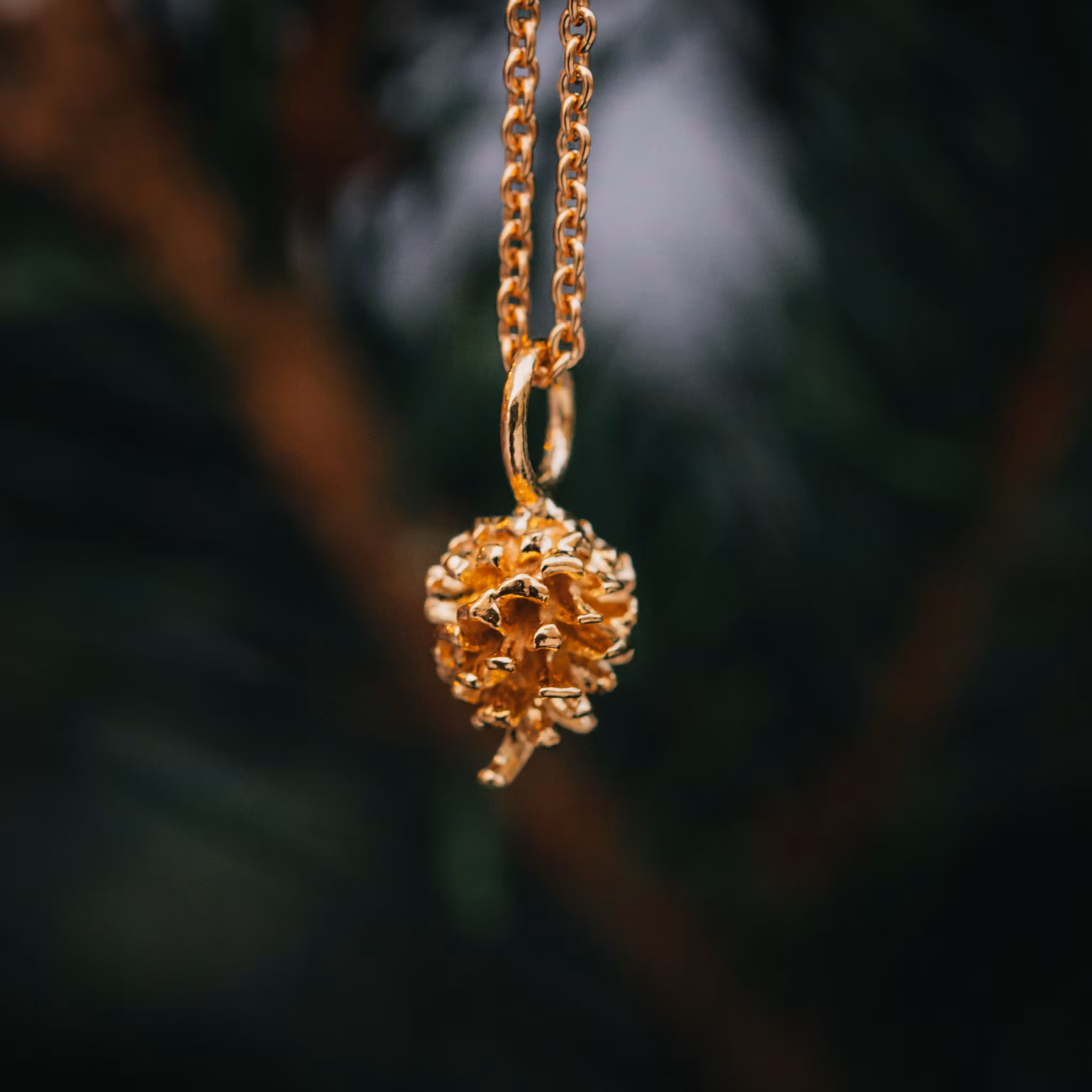 Kotte halsband guld