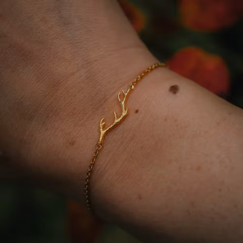 Vilda armband guld