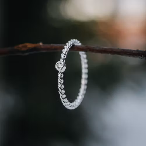 Sann fingertoppsring