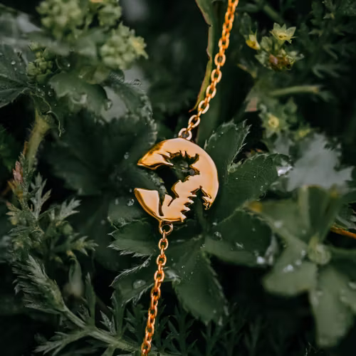 Ståtlig armband guld