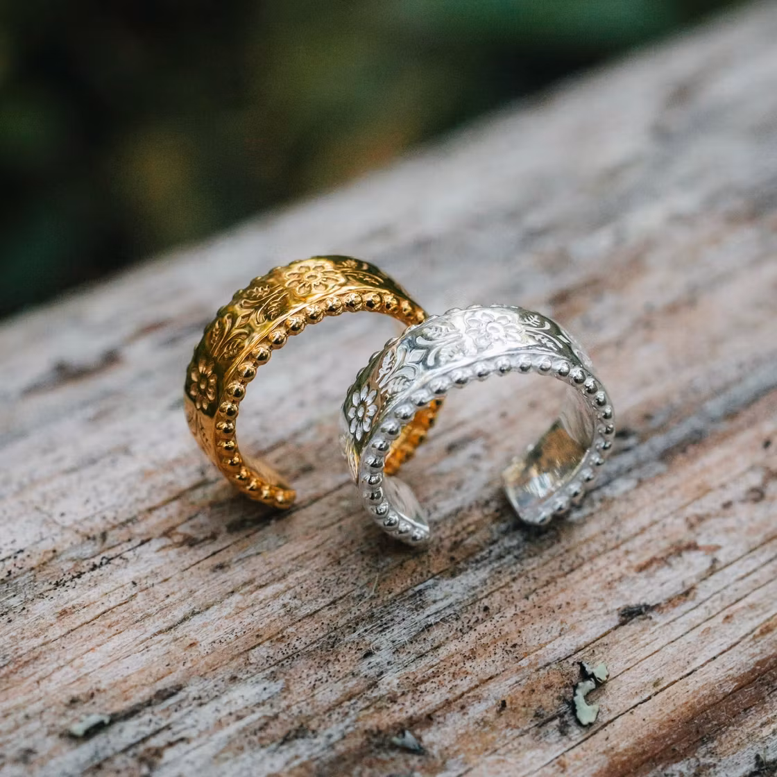Arv earcuff guld