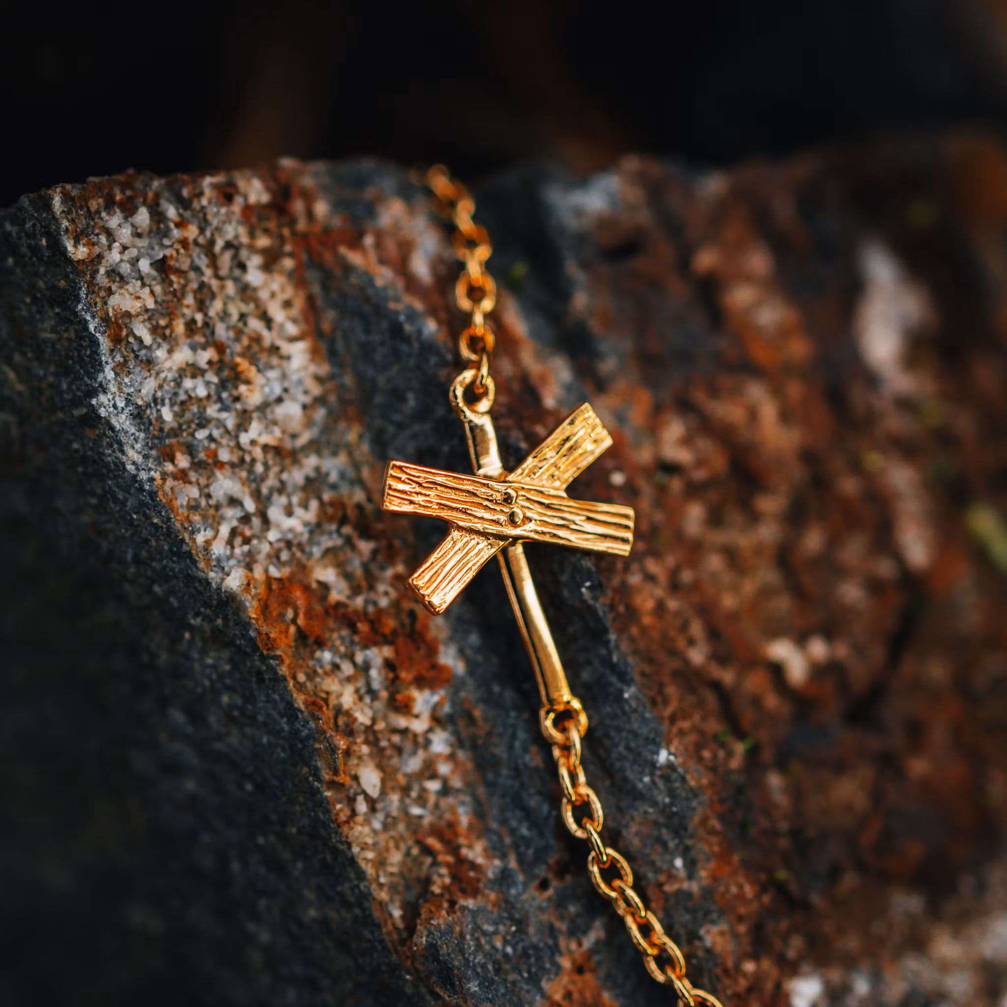 Längtan armband guld