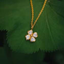Lycka halsband guld