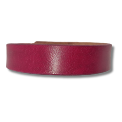 Armband, läder/cyklamen. Hemlig text "Jag är fan bra" inuti