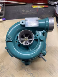 Turbo Volvo Penta TMD40 / AQD40 utbytesturbo uppgradering - Nytt avgashus