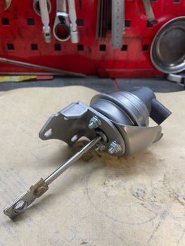 Wastegateklocka till VW Amarok 2.0 TDI