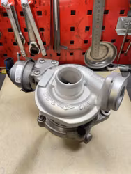 818987-5001S - Utbytesturbo Audi  2.0TDi