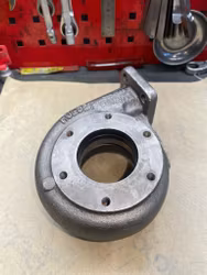 Avgashus Holset H1E / HX40 - 3532295