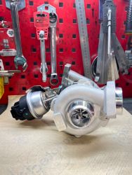 03L145701E Fabriksny turbo till Audi / VW med packningssats