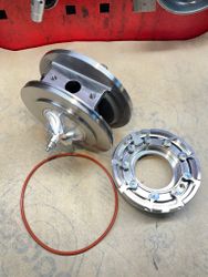 36050836 DIY CHRA + vnt Volvo Dubbelturbo 10009700331