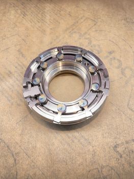 VNT nozzle passandes Volvo Dubbelturbo 10009700331