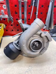 Outlet -  Volvo Penta D3-220hk "nya modellen" -0005 med RF hylsa