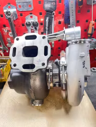 8046509 - Iveco turbo - HX55WN från Holset passandes NEF motorn - 825HK