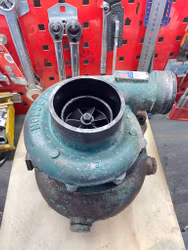 Renovering Volvo Penta HX50M-1 till TAMD102 - TAMD102D