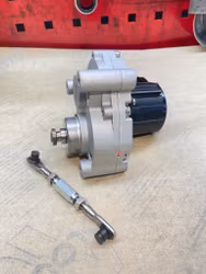 Ställdon till Isuzu 4HK1 / 4HK1-E2N motor till grävmaskiner mm