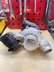 11658513641 - Turbo till BMW 118D XDRIVE och fler modeller.