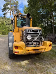 Volvo L90F
