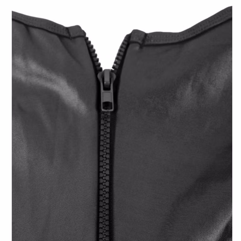 sexig festish teddy med öppna bröst