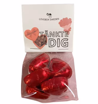 "Tänkte på dig" chokladhjärtan med hasselnötskrämfyllning