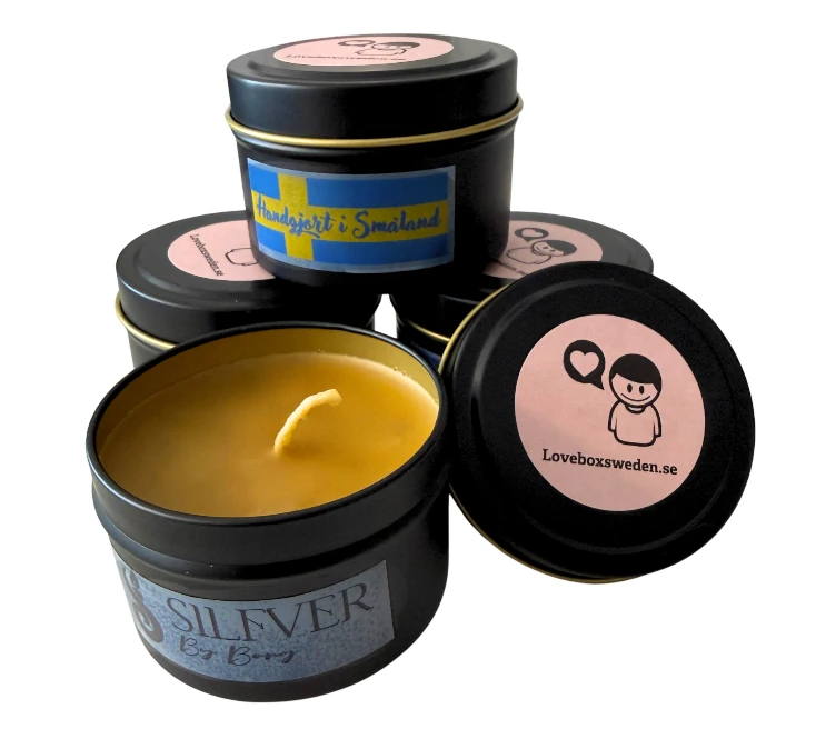 Bivaxljus i plåtburk