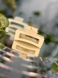 Stella Details Hårklämma TILDE Ljusgul