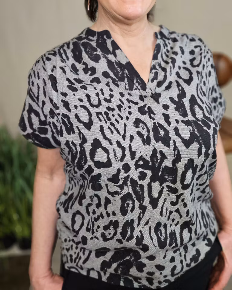 Blus KAmila Wing grey leo - Kaffe