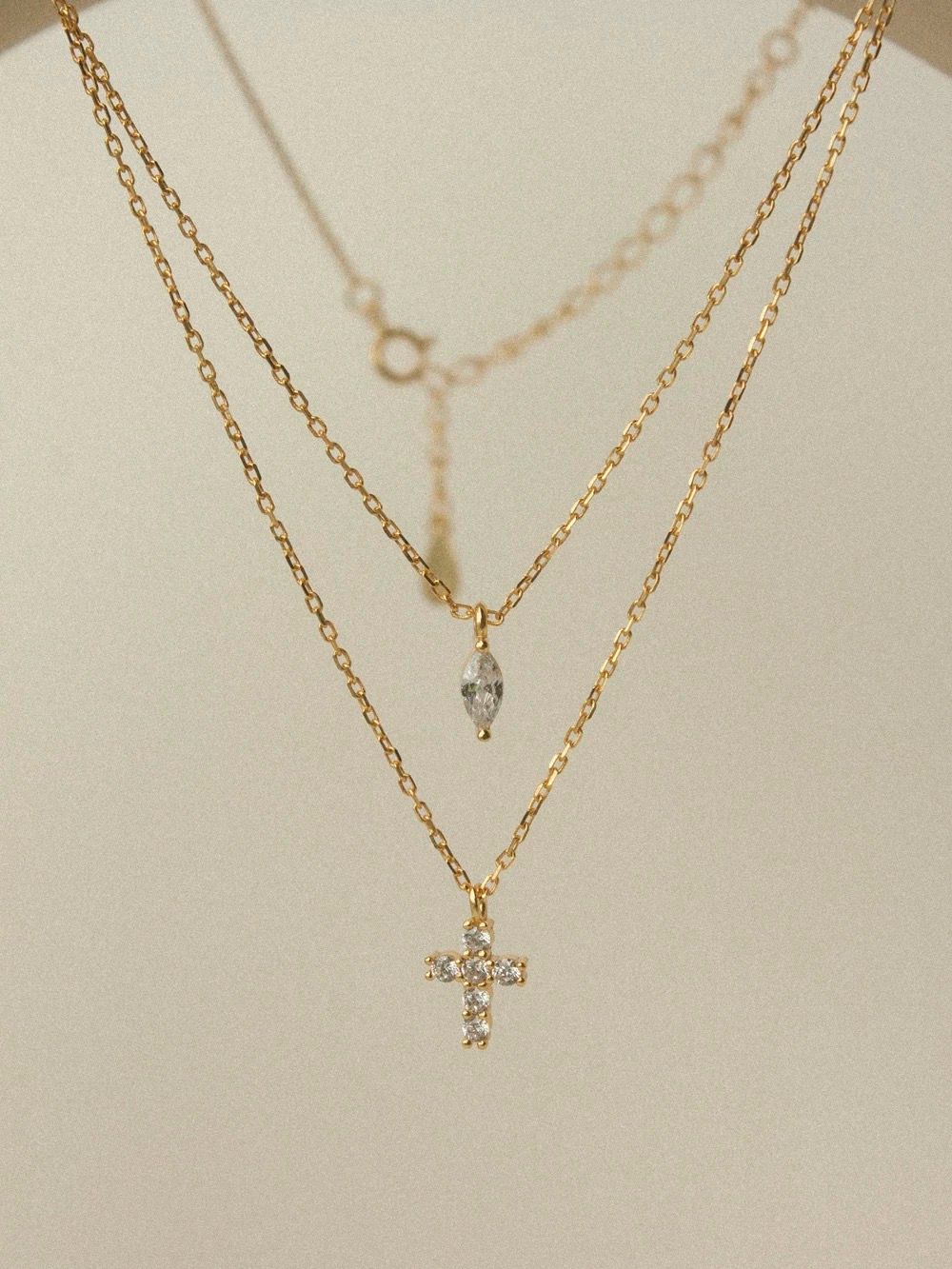 Dubbelhalsband i äkta silver med Cubic Zirconia