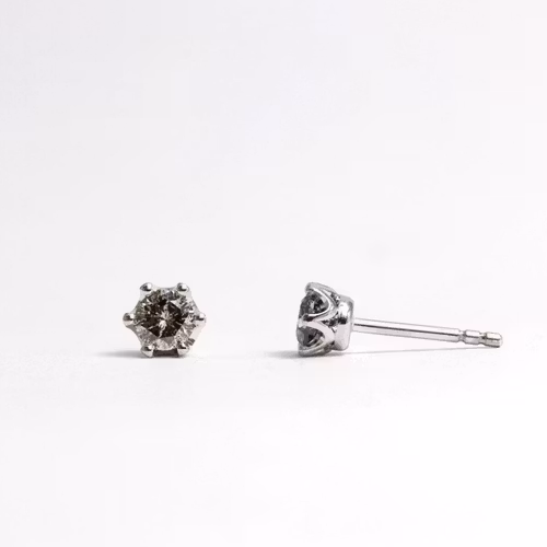 Studs örhängen, Salt and pepper diamant