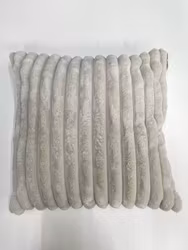 Kudde FURROW FAUX Silverbeige 50x50cm - Milton Home
