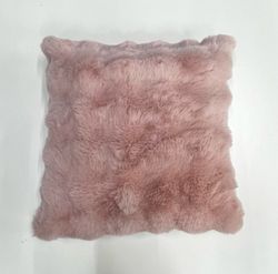 Kudde ASPEN FAUX Rosa 50x50cm m innerkudde - Milton Home