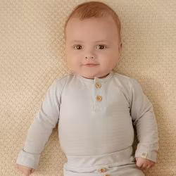 Bodysuit långärmad stl 56 – Babyblå | Little Dutch