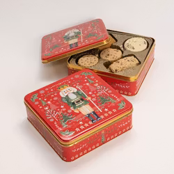 Nutcracker Festive Selection – 5 sorters kakor i plåtburk 400 g – Farmhouse Biscuits
