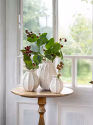 LILLIAN Vas offwhite i stengods