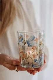 Majas Lykta Bloom 10x12 cm – Blommig ljuslykta | RUSTIK Interiör