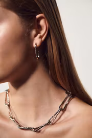 Kedjehalsband Hammered – Bow19