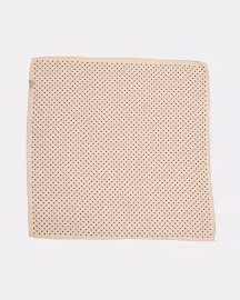 Dot Scarf – Prickig scarf från Bow19