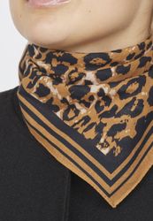 Scarf 499 - Sisters Point