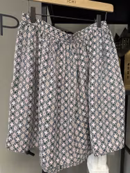 Mönstrad kjol stl stl 40/42