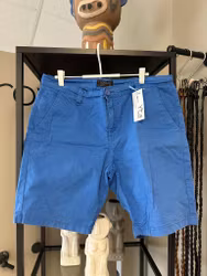 Blå shorts stl 44