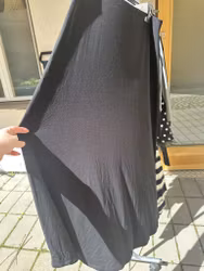 Svart lålngkjol stl M