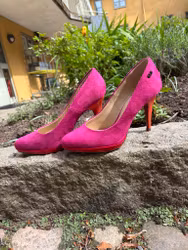 Rosa, röd och orange vintage pumps stl 40