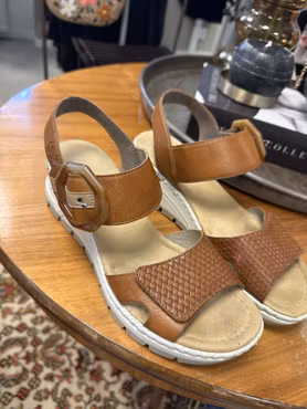 Rieker sandaler stl 40