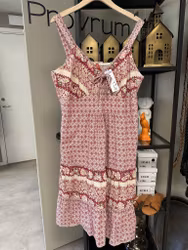 Rosa klänning stl 48