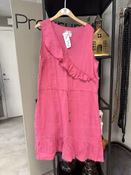 Rosa klänning stl 44