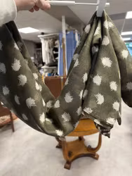 Scarf i mörkgrönt