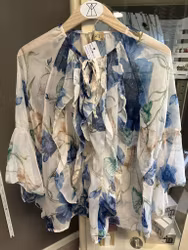 Skir blus i blå toner stl S/M